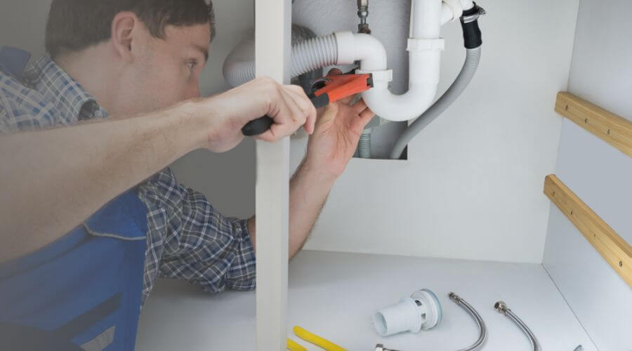 Local expert plumbing services in Brewster, KS